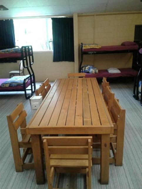 Egmont Eco Leisure Park & Backpackers Hotel New Plymouth Bagian luar foto